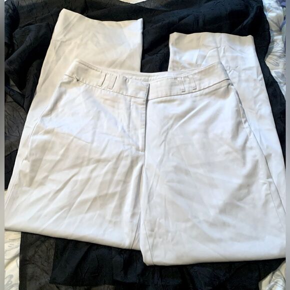 Izod Coastal Grandma Pants - Picture 1 of 8